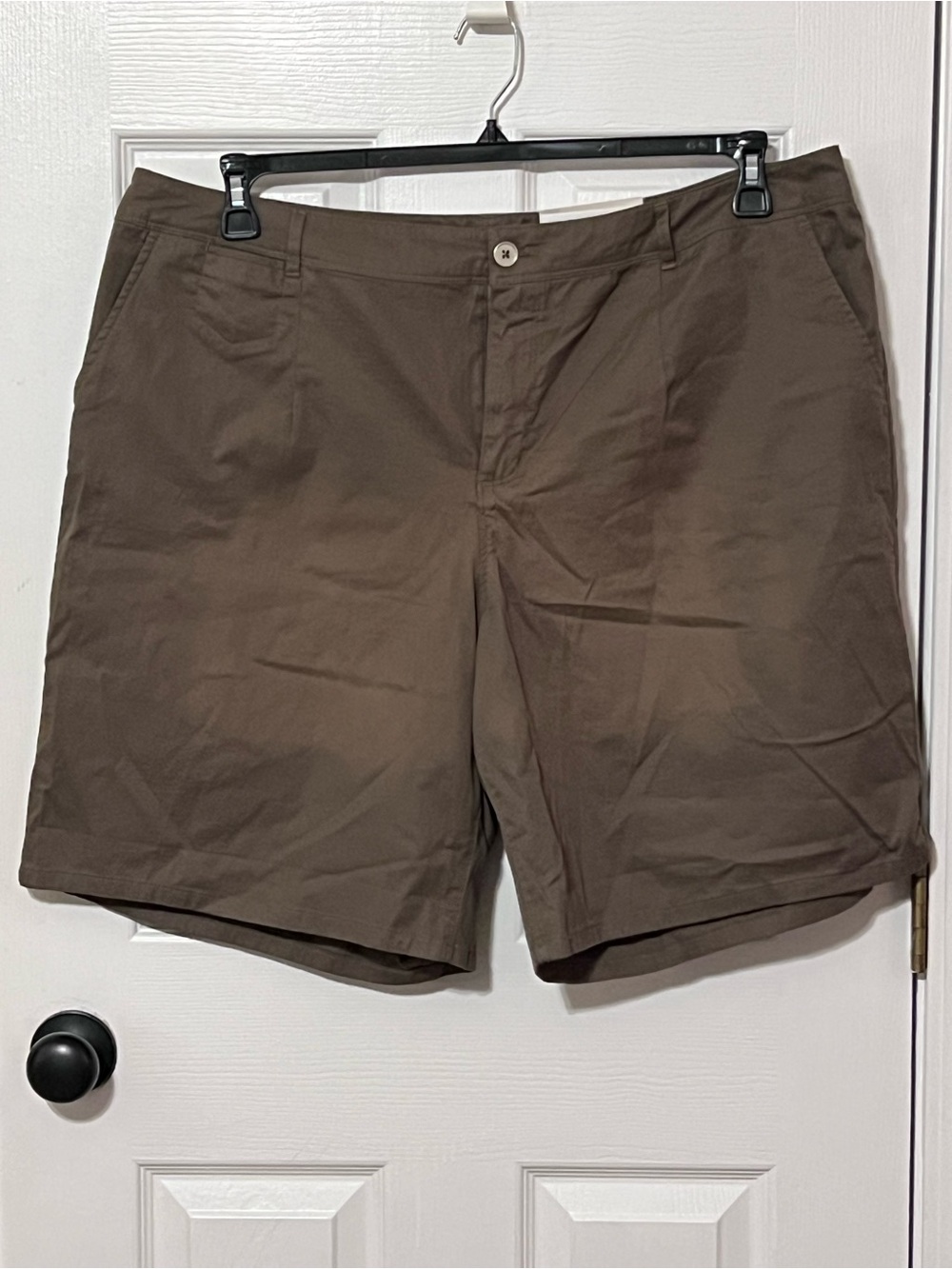 Cato Classic 22W Olive Green Bermuda Shorts NWT Plus Size Chino